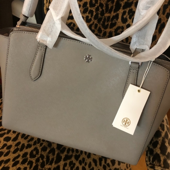 Emerson Small Tote Zip/Sold - Picture 6 of 9